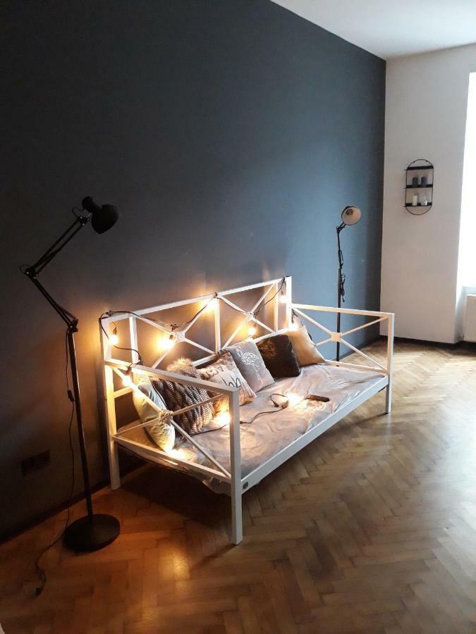Modestm#Ilike# Apartment ลวีฟ ภายนอก รูปภาพ