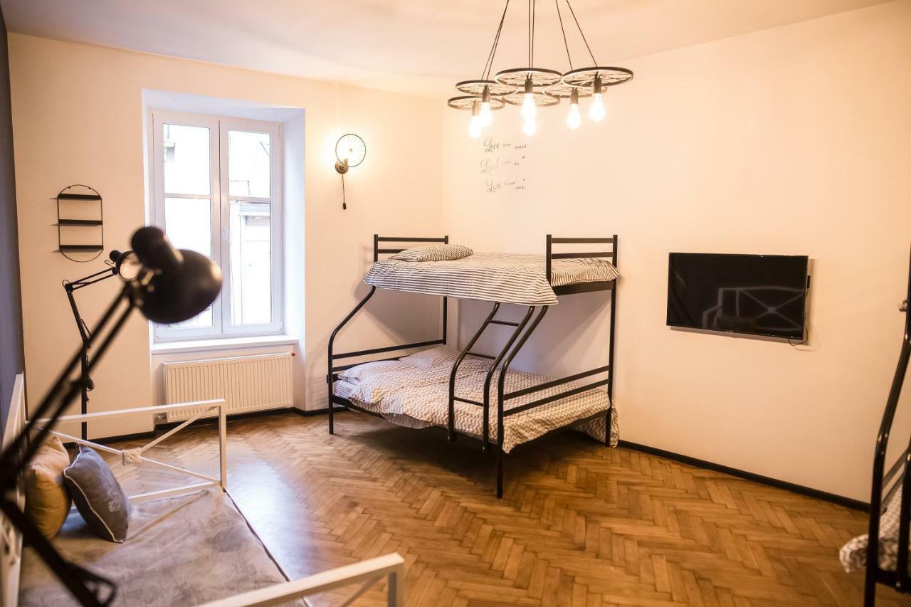 Modestm#Ilike# Apartment ลวีฟ ภายนอก รูปภาพ